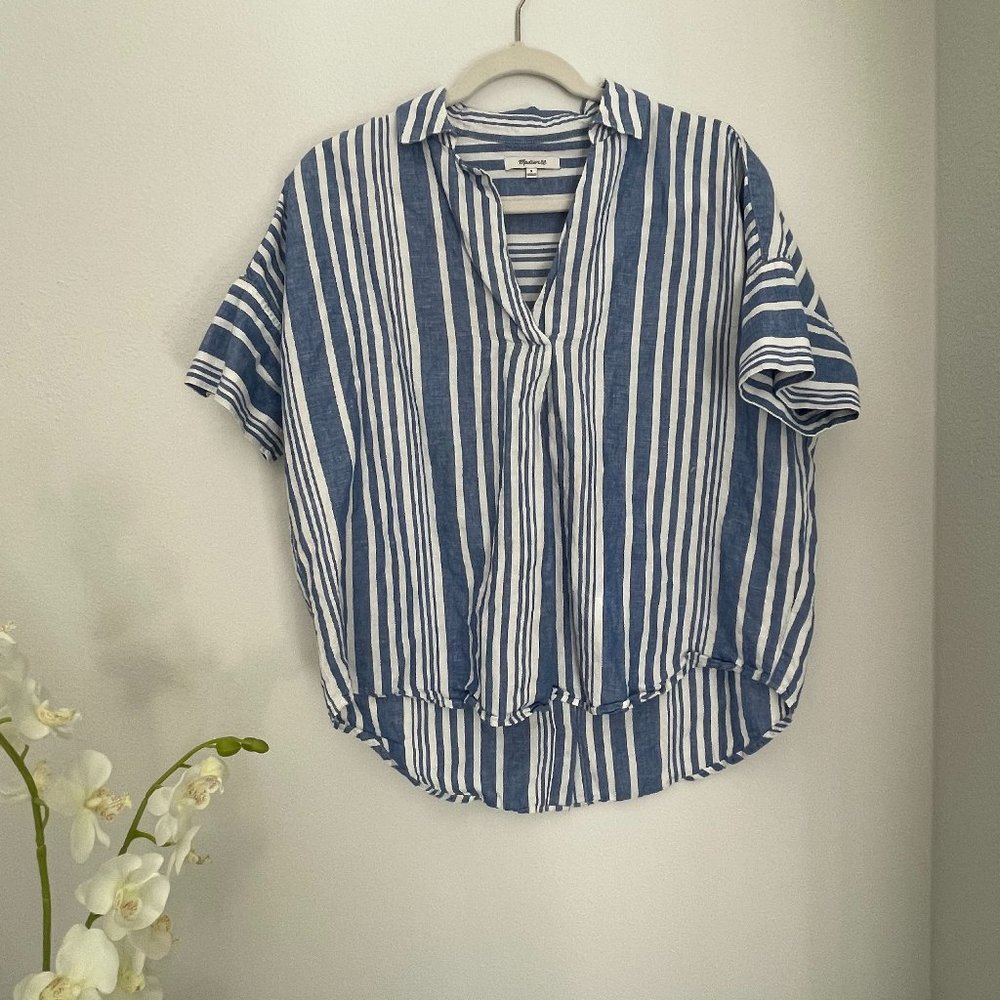 Madewell blue and white collar tee | coastal grandmother | coastal chic
